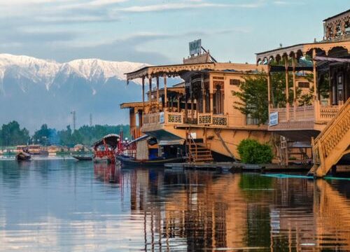 Kashmir Premium Tour Package